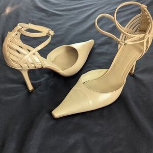 Antonio Melani Larissa Heels